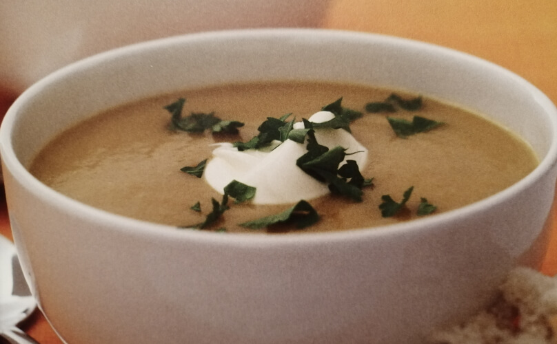 Pastináková polévka s kari