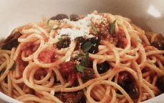 Spaghetti puttanesca